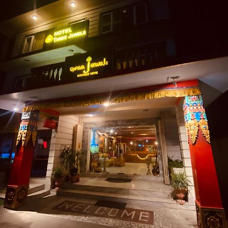 Three Jewels Boutique Hotel بوكْرا المظهر الخارجي الصورة