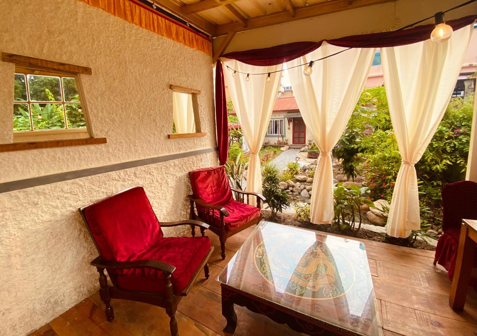 Three Jewels Boutique Hotel بوكْرا المظهر الخارجي الصورة