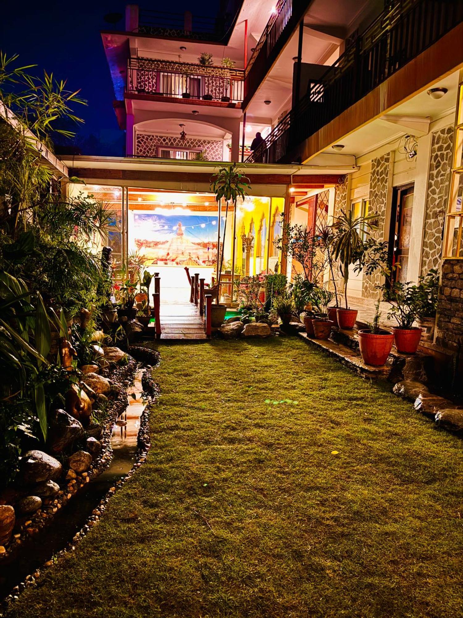 Three Jewels Boutique Hotel بوكْرا المظهر الخارجي الصورة